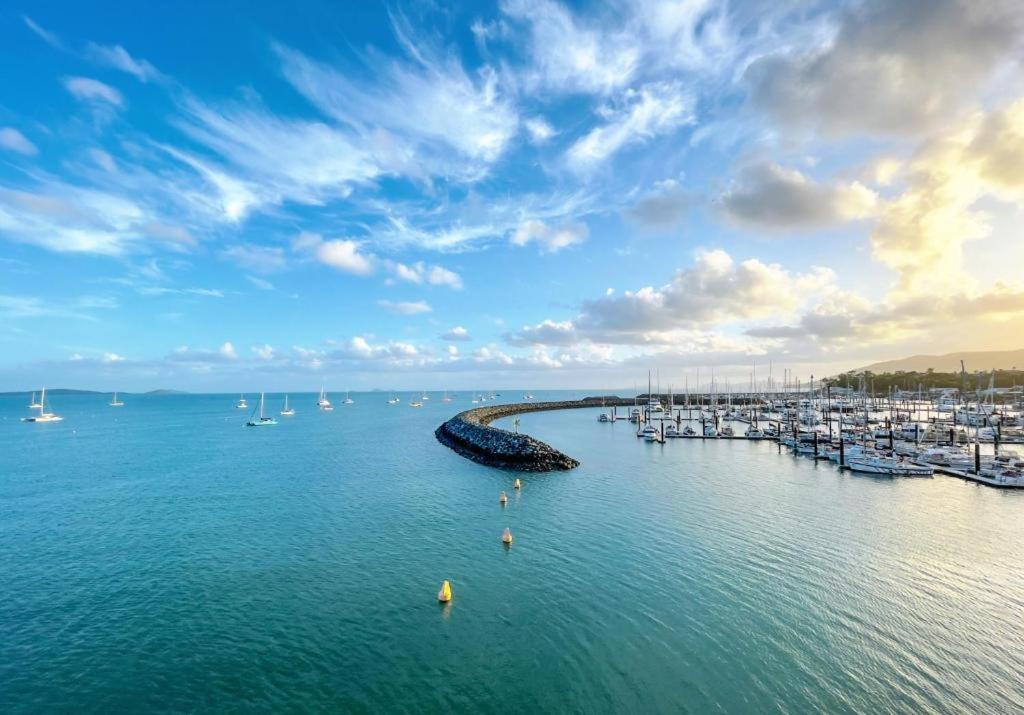 Peninsula Airlie Beach Buitenkant foto
